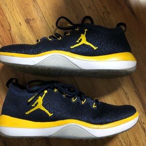 Jordan trainer basketball